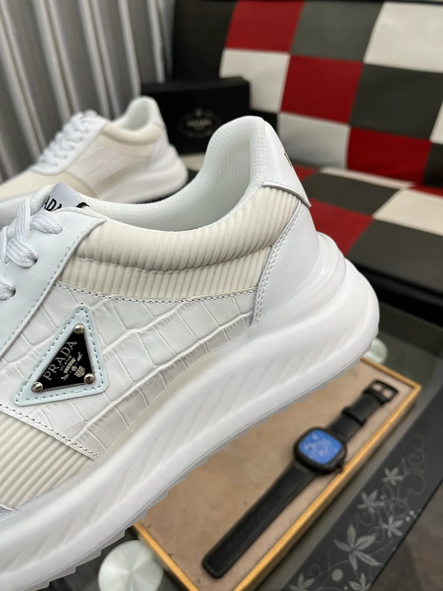Men's shoes 💰458⌚️⌚️[PRADA] Prada Hong Kong counter casual shoes, counter quality, high-quality workmanship, uppers made of imported breathable fly-knit mesh fabric, comfortable and breathable lining, original air-cushion elastic outsole, casual fashion, high-end quality, size: 38-444️⃣Colors available